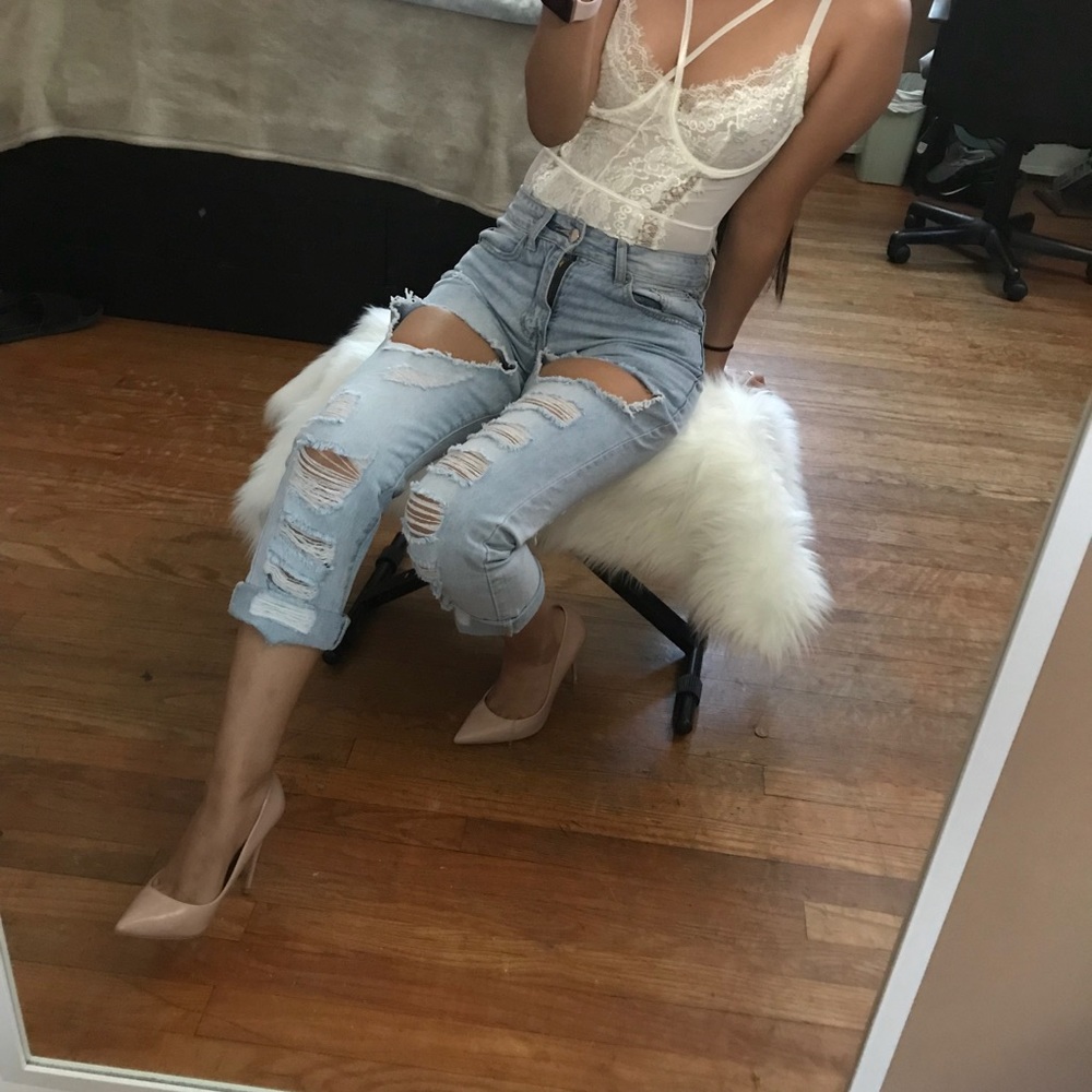 The Perfect Boyfriend Jean - Picture 3 of 7